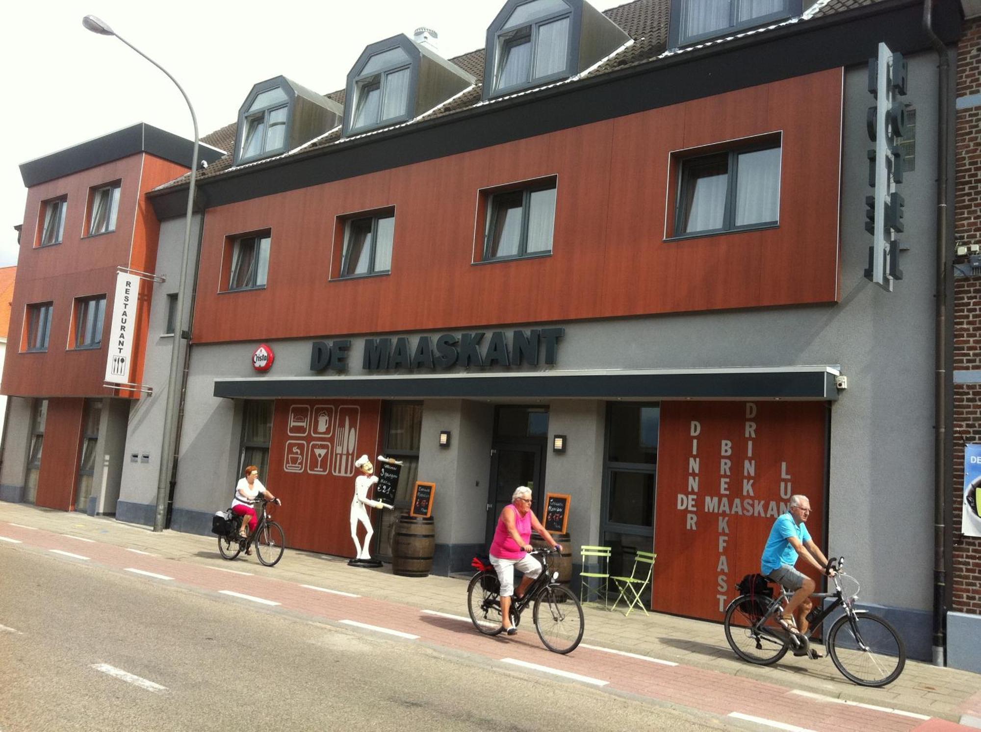 Hotel De Maaskant Maaseik Exterior foto